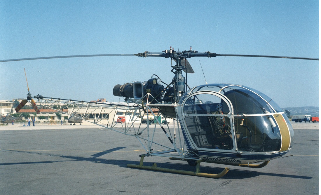 Aerospatiale SA315 Lama 001